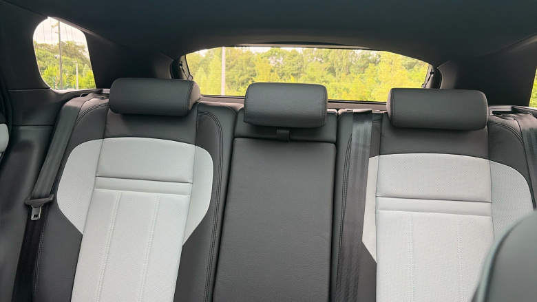 Land Rover Range Rover Evoque 2.0 D200 Edition 5dr Auto Diesel Hatchback